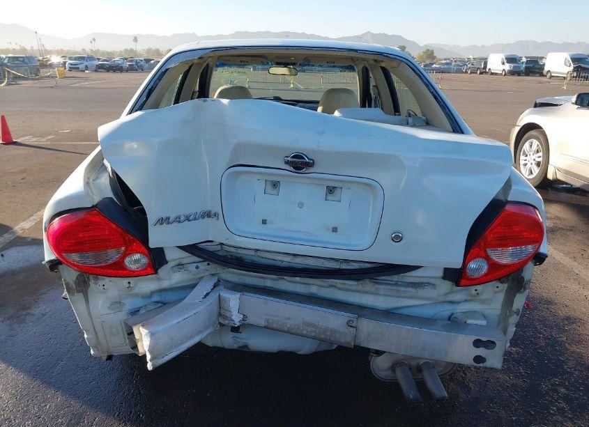 Photo 16 of 2000 Nissan Maxima GLE/GXE/SE (VIN JN1CA31D1YT737492)