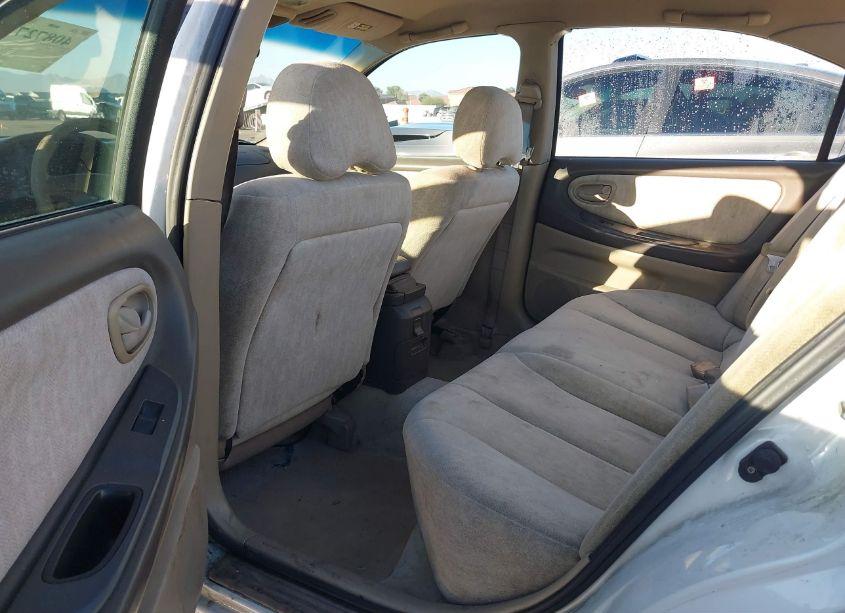 Photo 8 of 2000 Nissan Maxima GLE/GXE/SE (VIN JN1CA31D1YT737492)