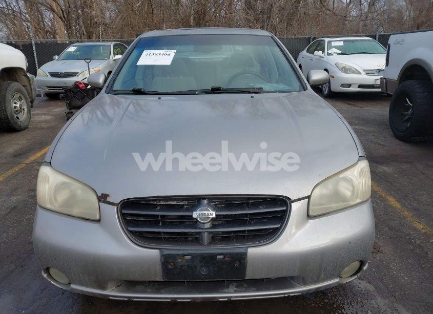 Photo 6 of 2001 Nissan Maxima SE (VIN JN1CA31D21T802405)