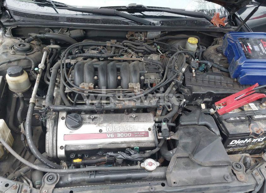 Photo 10 of 2000 Nissan Maxima GLE/GXE/SE (VIN JN1CA31D2YT712925)