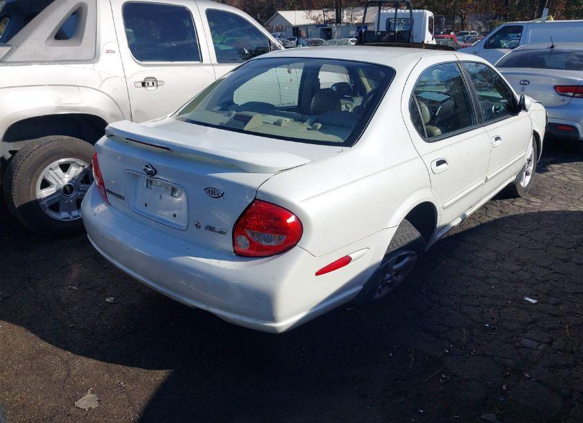 Photo 4 of 2000 Nissan Maxima GLE/GXE/SE (VIN JN1CA31D2YT719776)