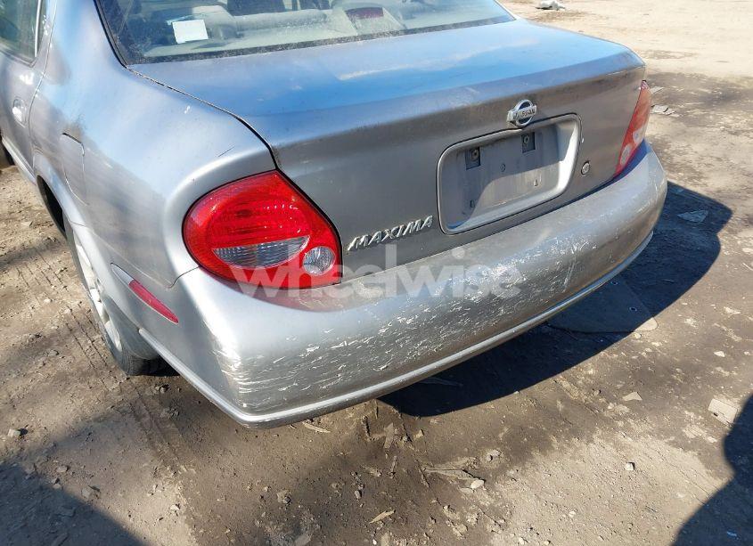 Photo 6 of 2001 Nissan Maxima GXE (VIN JN1CA31D31T602181)