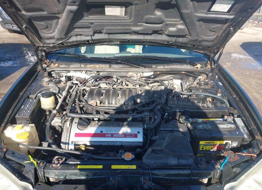 Photo 10 of 2000 Nissan Maxima GLE/GXE/SE (VIN JN1CA31D3YT515388)