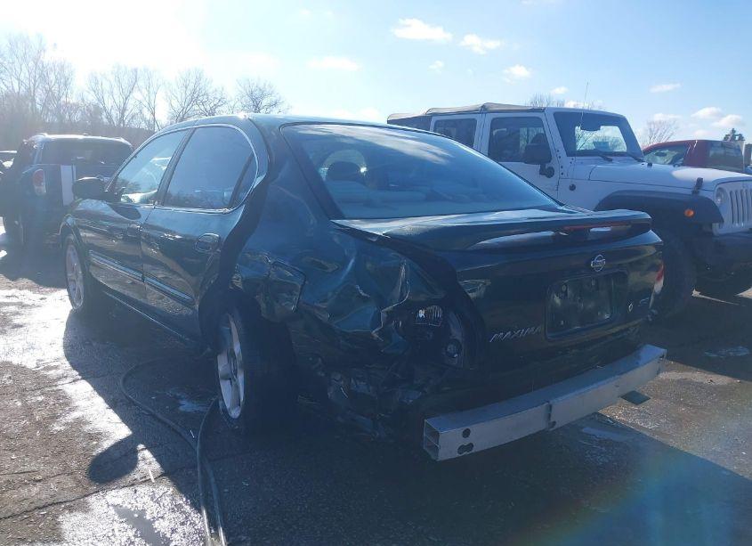 Photo 3 of 2000 Nissan Maxima GLE/GXE/SE (VIN JN1CA31D3YT515388)