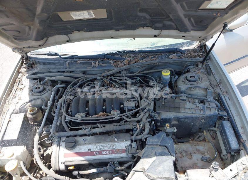 Photo 10 of 2000 Nissan Maxima GLE/GXE/SE (VIN JN1CA31D3YT722606)