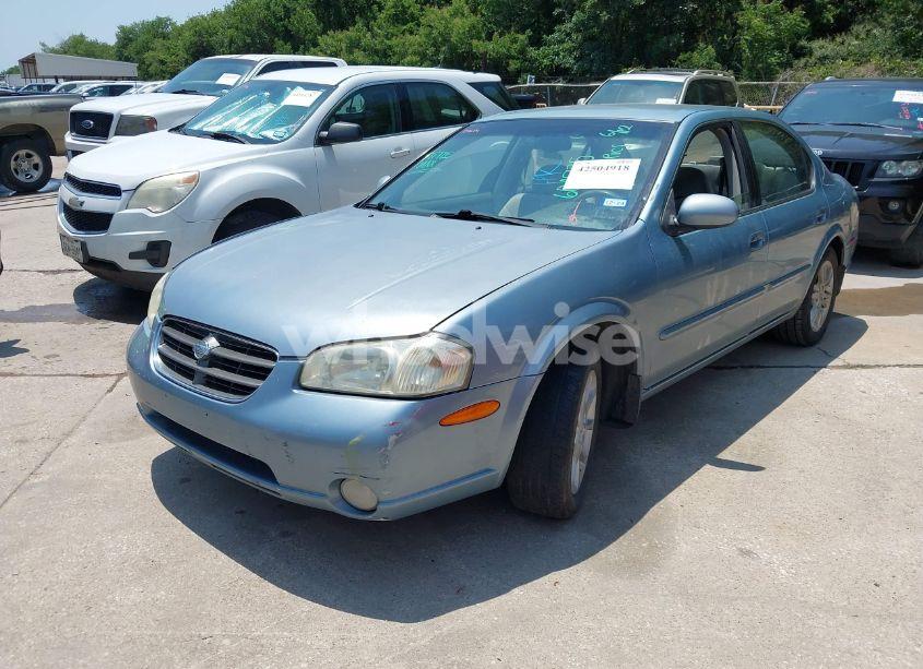 Photo 2 of 2001 Nissan Maxima GXE (VIN JN1CA31D51T604935)