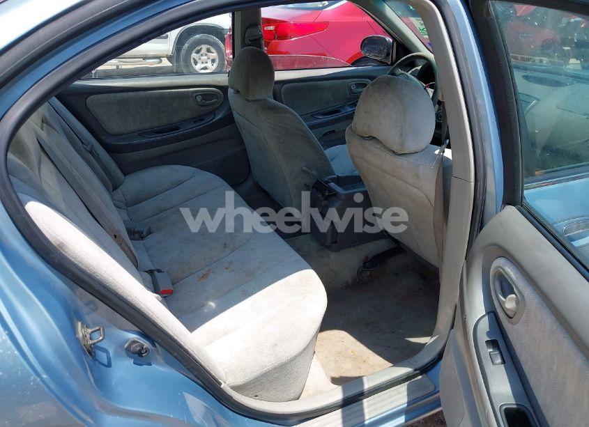 Photo 8 of 2001 Nissan Maxima GXE (VIN JN1CA31D51T604935)