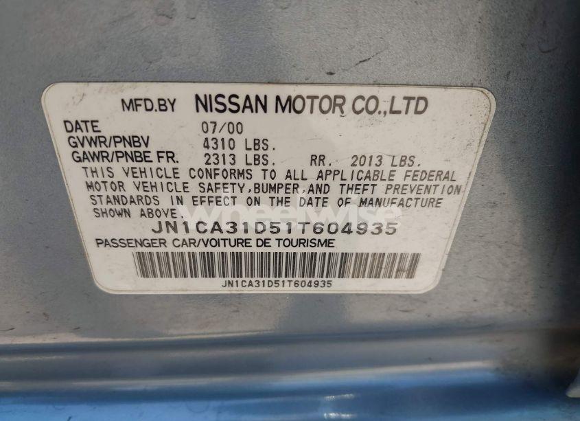 Photo 9 of 2001 Nissan Maxima GXE (VIN JN1CA31D51T604935)