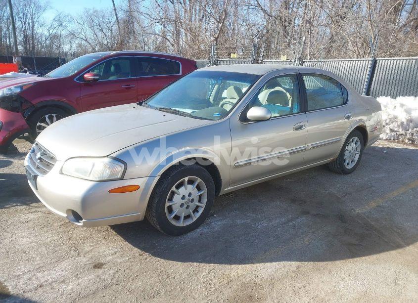 Photo 2 of 2000 Nissan Maxima GLE/GXE/SE (VIN JN1CA31D5YT534251)