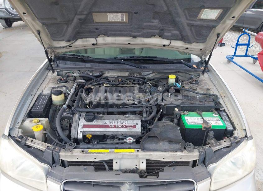 Photo 10 of 2001 Nissan Maxima GLE (VIN JN1CA31D61T622506)