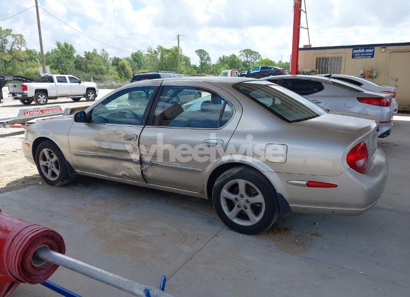 Photo 14 of 2001 Nissan Maxima GLE (VIN JN1CA31D61T622506)