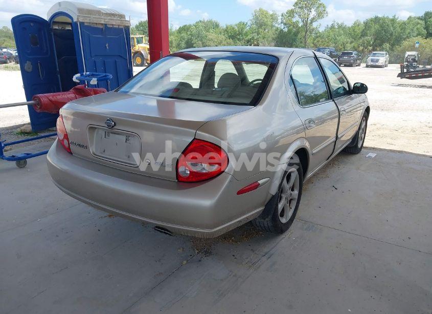 Photo 4 of 2001 Nissan Maxima GLE (VIN JN1CA31D61T622506)