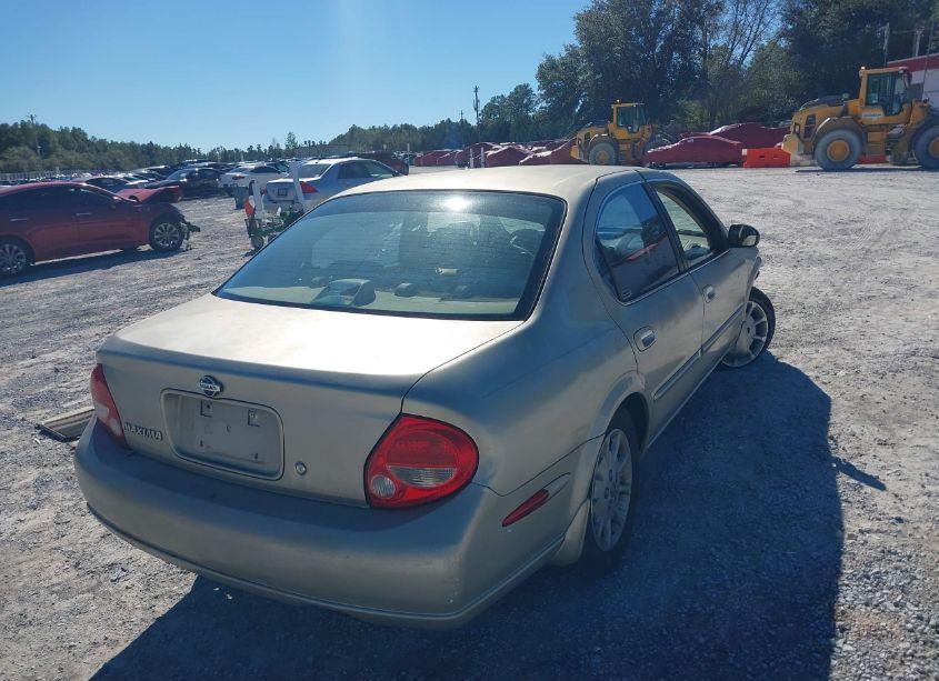 Photo 4 of 2001 Nissan Maxima GXE (VIN JN1CA31D61T624062)