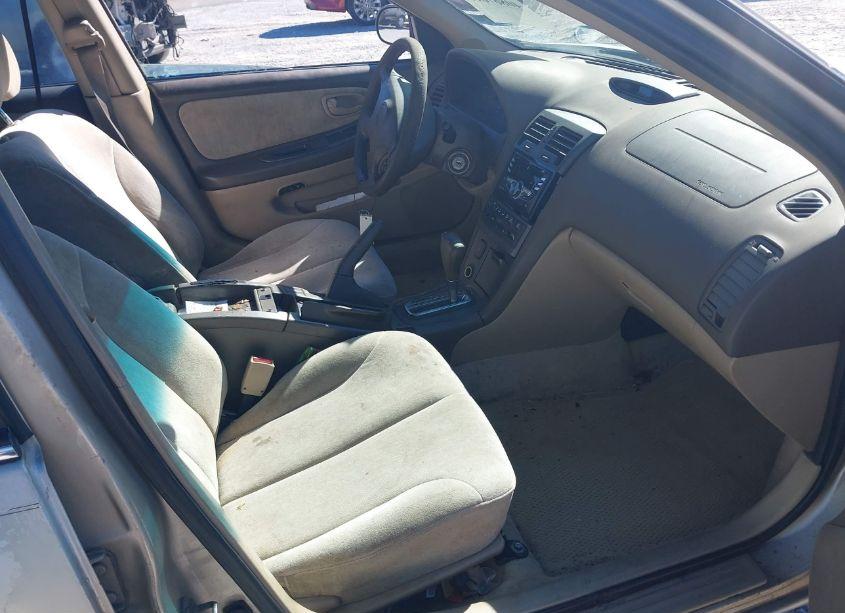 Photo 5 of 2001 Nissan Maxima GXE (VIN JN1CA31D61T624062)