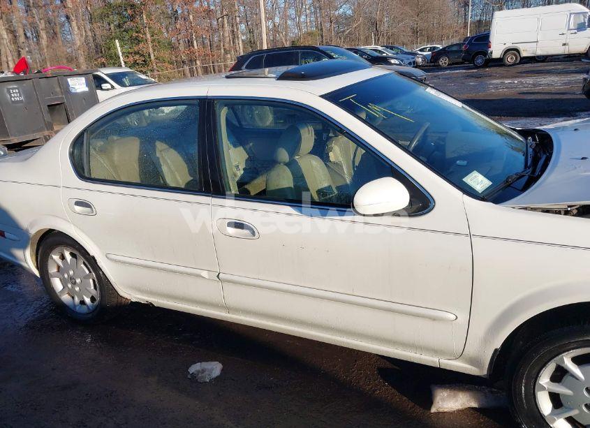 Photo 13 of 2000 Nissan Maxima GLE/GXE/SE (VIN JN1CA31D6YT710269)