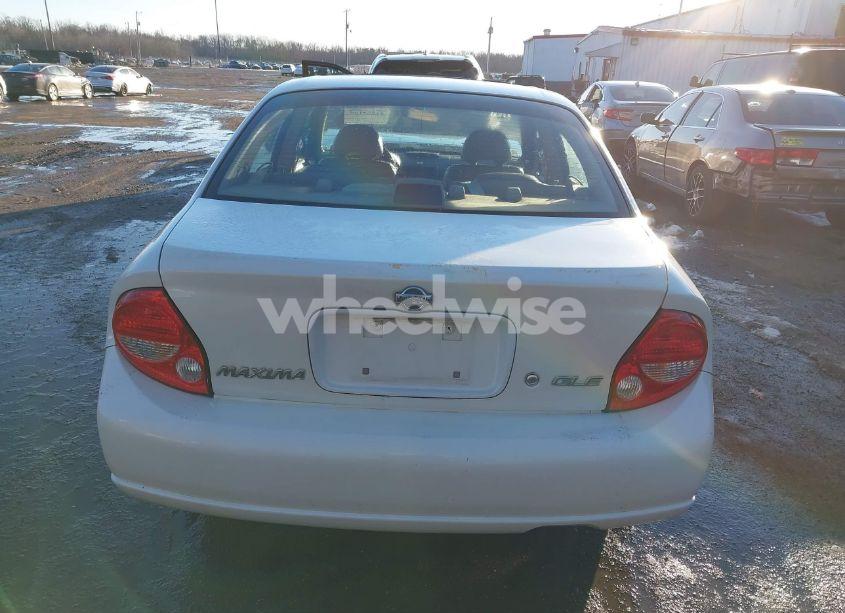 Photo 16 of 2000 Nissan Maxima GLE/GXE/SE (VIN JN1CA31D6YT710269)