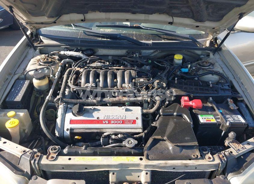 Photo 10 of 2000 Nissan Maxima GLE/GXE/SE (VIN JN1CA31D7YT708126)