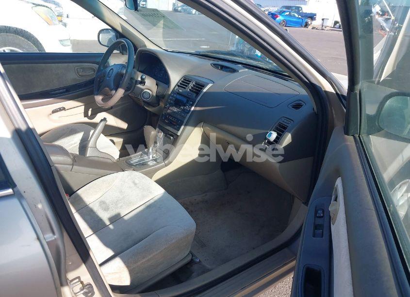 Photo 5 of 2000 Nissan Maxima GLE/GXE/SE (VIN JN1CA31D7YT708126)