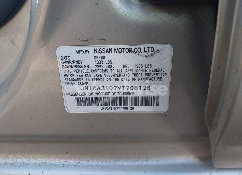 Photo 9 of 2000 Nissan Maxima GLE/GXE/SE (VIN JN1CA31D7YT708126)