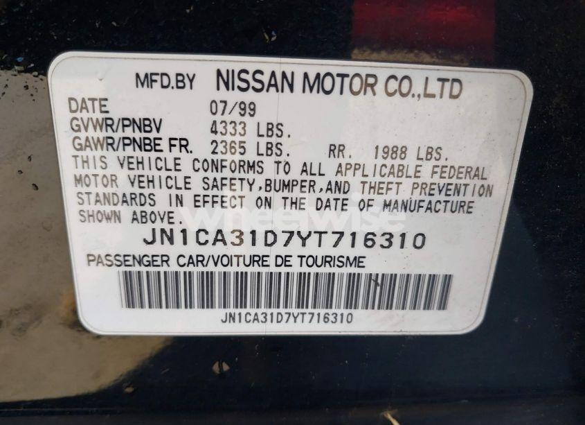 Photo 9 of 2000 Nissan Maxima GLE/GXE/SE (VIN JN1CA31D7YT716310)