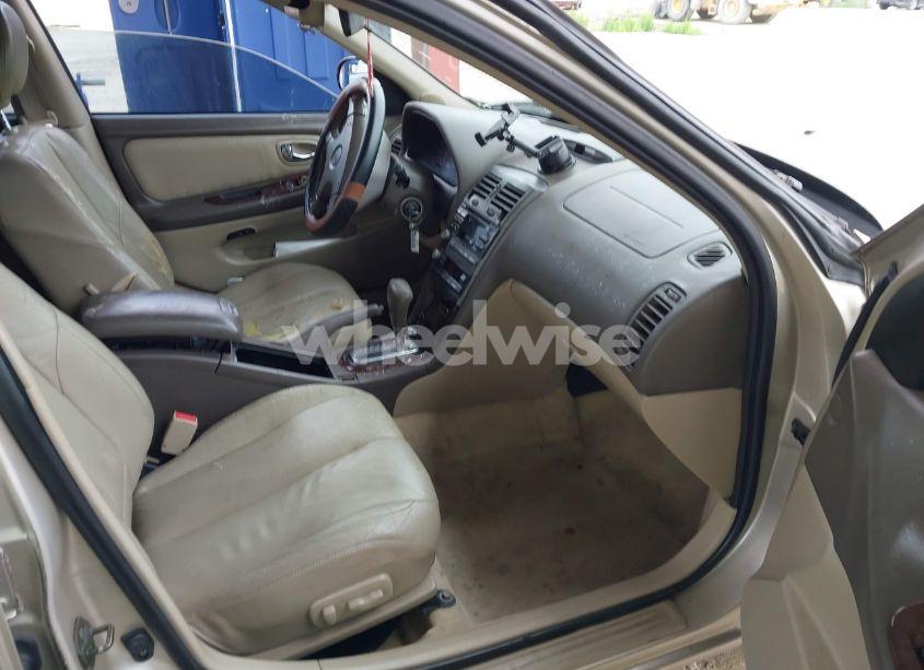 Photo 5 of 2000 Nissan Maxima GLE/GXE/SE (VIN JN1CA31D8YT744603)