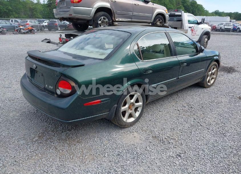 Photo 4 of 2001 Nissan Maxima SE (VIN JN1CA31D91T615792)