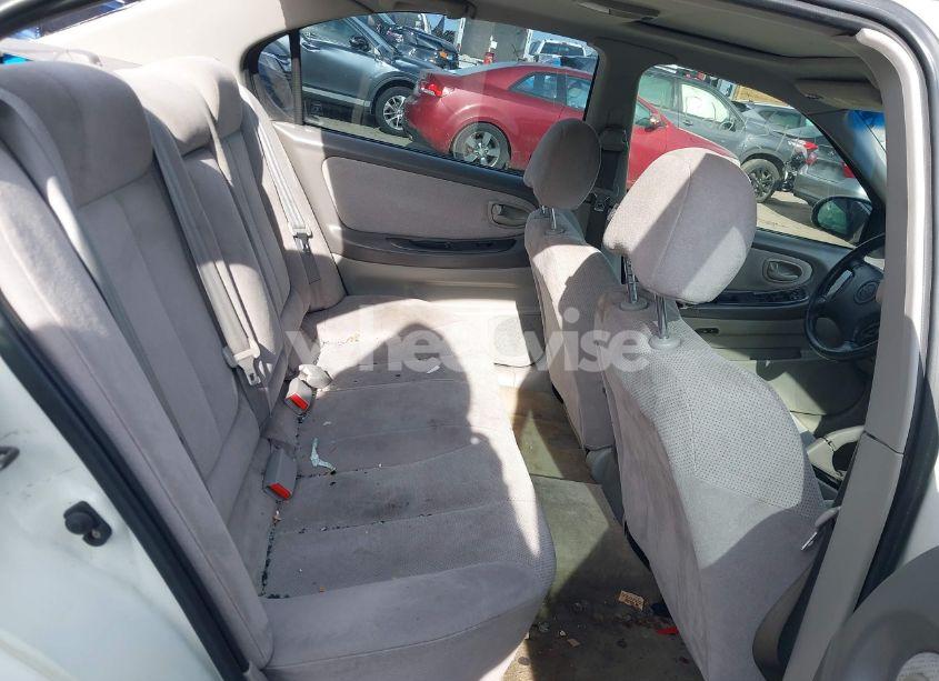 Photo 8 of 2001 Nissan Maxima SE (VIN JN1CA31D91T829813)