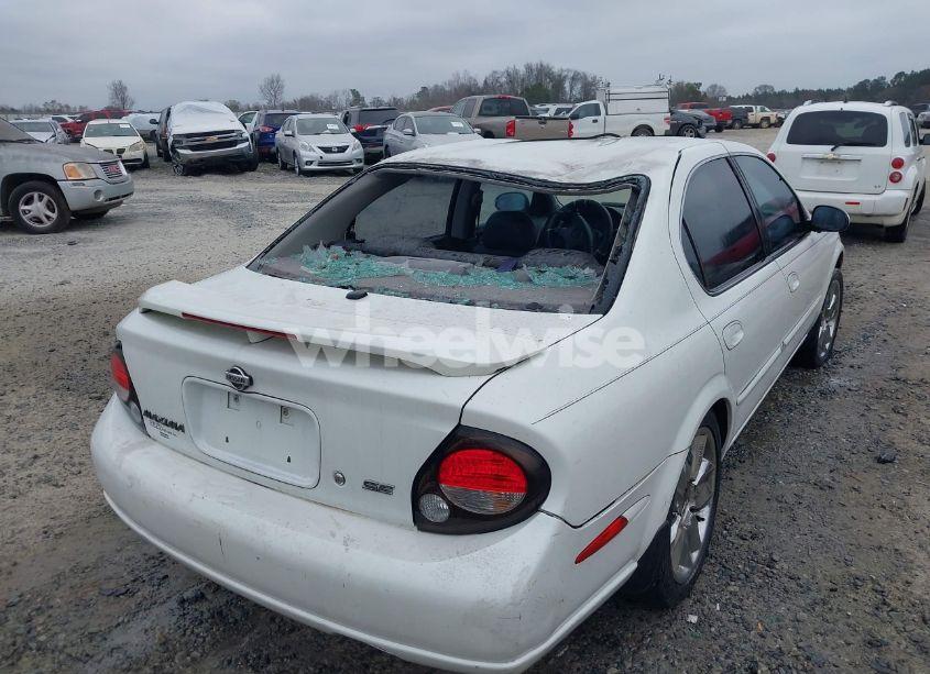 Photo 6 of 2000 Nissan Maxima GLE/GXE/SE (VIN JN1CA31D9YT551537)