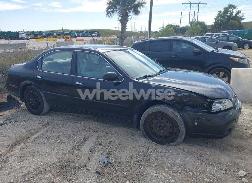 Photo 13 of 2000 Nissan Maxima GLE/GXE/SE (VIN JN1CA31D9YT721573)