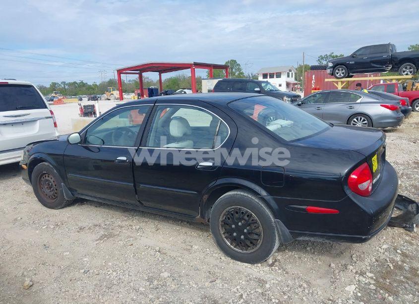 Photo 14 of 2000 Nissan Maxima GLE/GXE/SE (VIN JN1CA31D9YT721573)