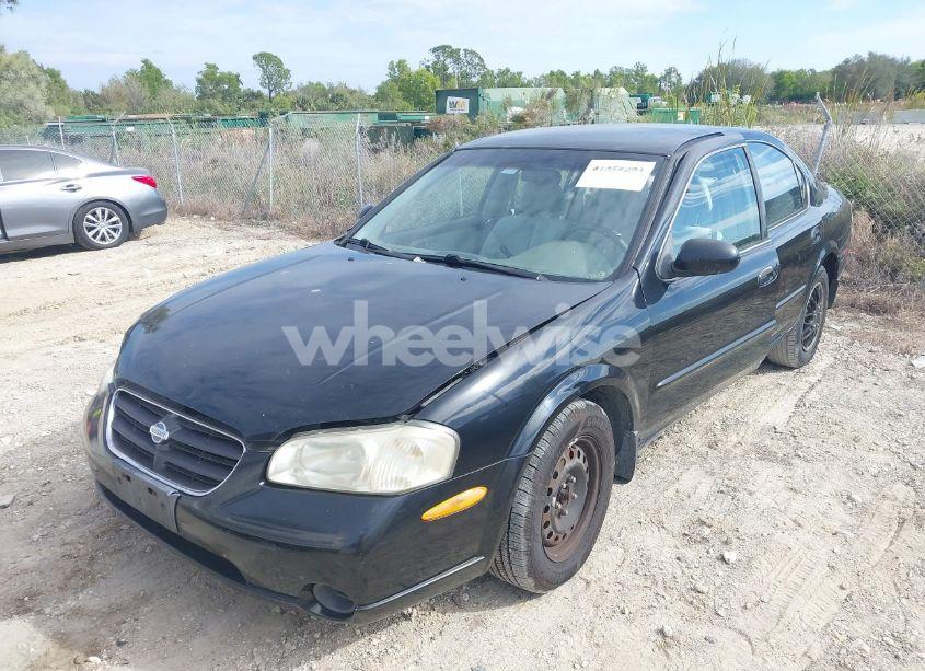 Photo 2 of 2000 Nissan Maxima GLE/GXE/SE (VIN JN1CA31D9YT721573)