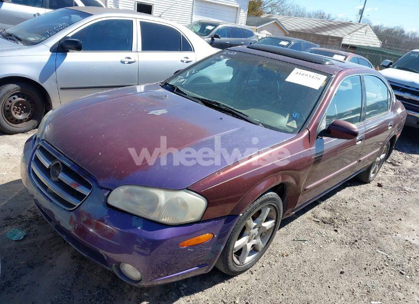 Photo 2 of 2001 Nissan Maxima GLE (VIN JN1CA31DX1T803592)