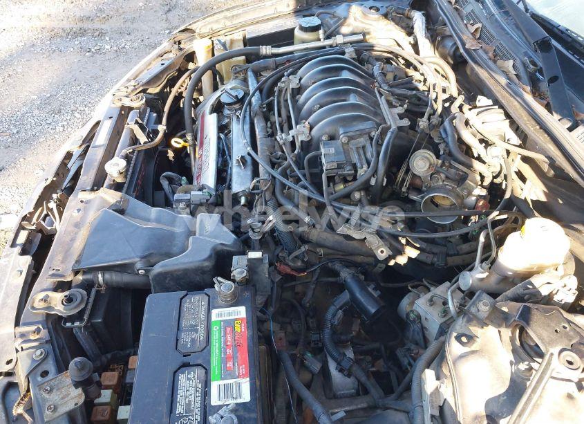 Photo 10 of 2000 Nissan Maxima GLE/GXE/SE (VIN JN1CA31DXYT509314)