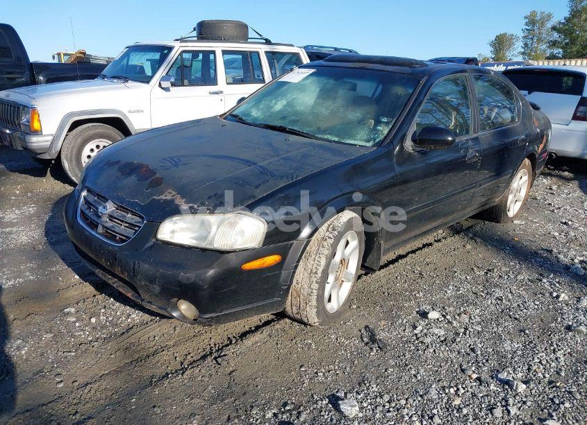 Photo 2 of 2000 Nissan Maxima GLE/GXE/SE (VIN JN1CA31DXYT509314)