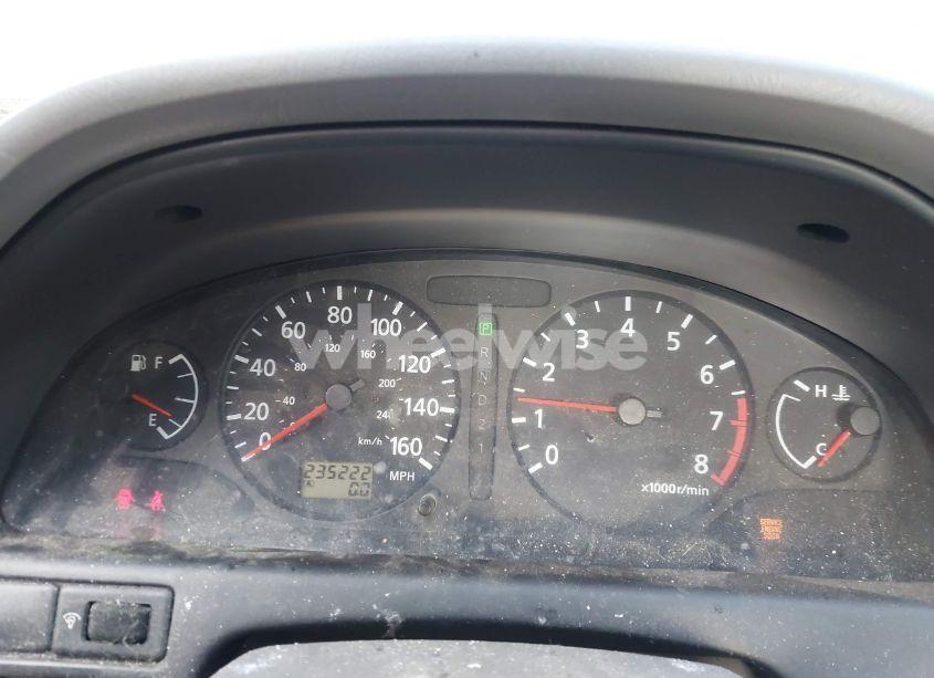 Photo 7 of 2000 Nissan Maxima GLE/GXE/SE (VIN JN1CA31DXYT519812)