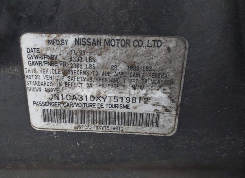 Photo 9 of 2000 Nissan Maxima GLE/GXE/SE (VIN JN1CA31DXYT519812)