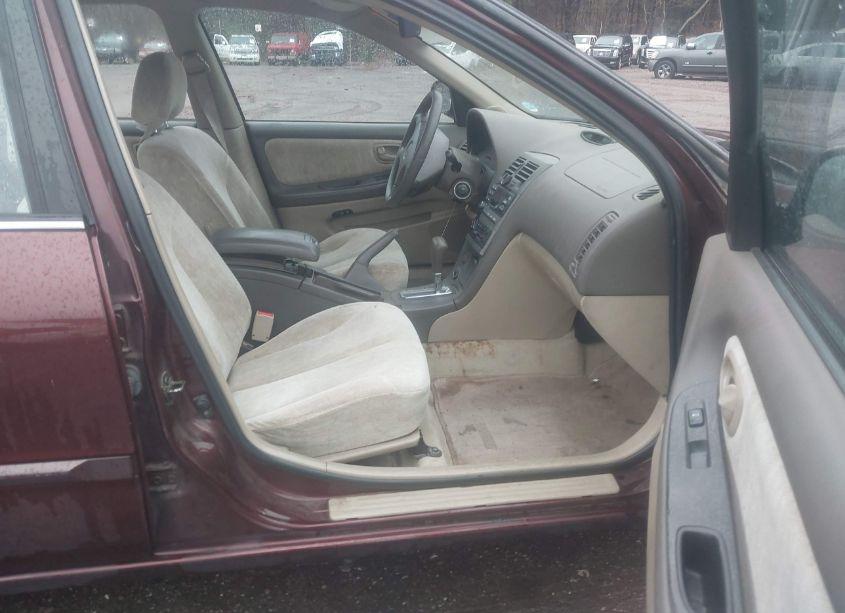 Photo 5 of 2000 Nissan Maxima GLE/GXE/SE (VIN JN1CA31DXYT723235)