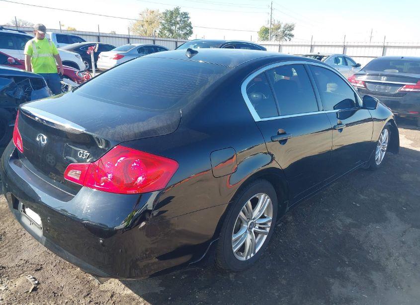 Photo 4 of 2013 Infiniti G37 JOURNEY (VIN JN1CV6AP1DM716310)