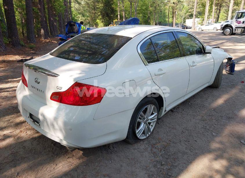 Photo 4 of 2011 Infiniti G37 JOURNEY (VIN JN1CV6AP2BM303552)