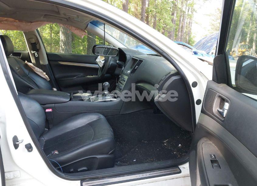 Photo 5 of 2011 Infiniti G37 JOURNEY (VIN JN1CV6AP2BM303552)