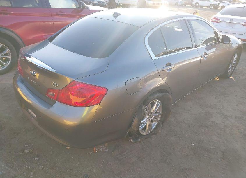 Photo 4 of 2013 Infiniti G37 JOURNEY (VIN JN1CV6AP5DM304035)