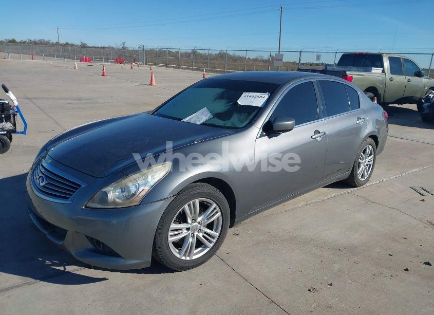 Photo 2 of 2013 Infiniti G37 JOURNEY (VIN JN1CV6AP6DM306554)