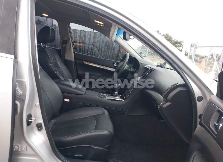 Photo 5 of 2011 Infiniti G37 JOURNEY (VIN JN1CV6AP7BM303482)