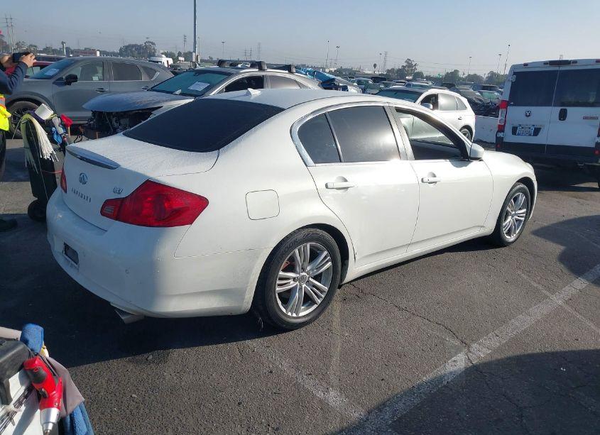 Photo 4 of 2013 Infiniti G37 JOURNEY (VIN JN1CV6AP7DM301251)