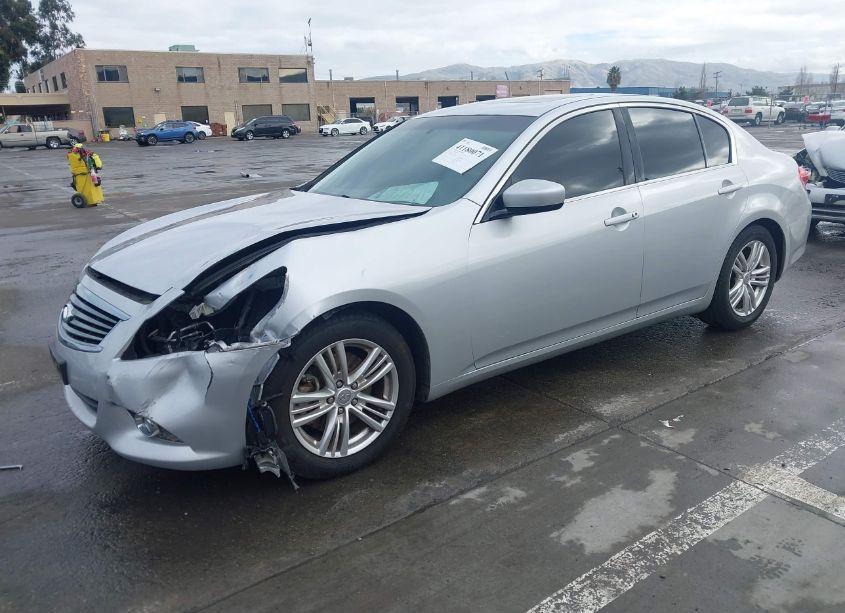 Photo 2 of 2013 Infiniti G37 JOURNEY (VIN JN1CV6AP7DM713024)