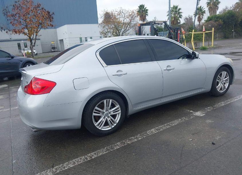 Photo 4 of 2013 Infiniti G37 JOURNEY (VIN JN1CV6AP7DM713024)