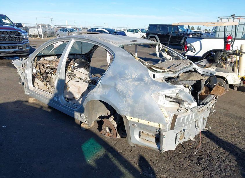 Photo 3 of 2011 Infiniti G37 JOURNEY (VIN JN1CV6AP8BM501665)