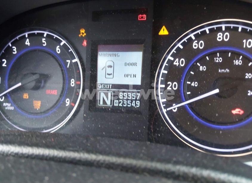 Photo 7 of 2015 Infiniti Q40 N/A (VIN JN1CV6AP9FM500501)