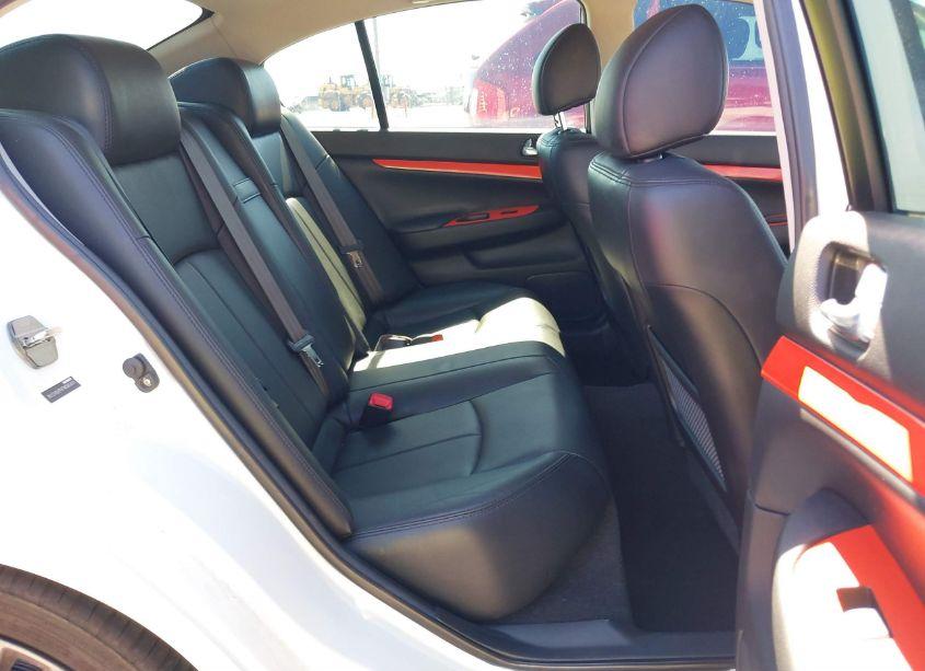 Photo 8 of 2015 Infiniti Q40 N/A (VIN JN1CV6AP9FM580401)