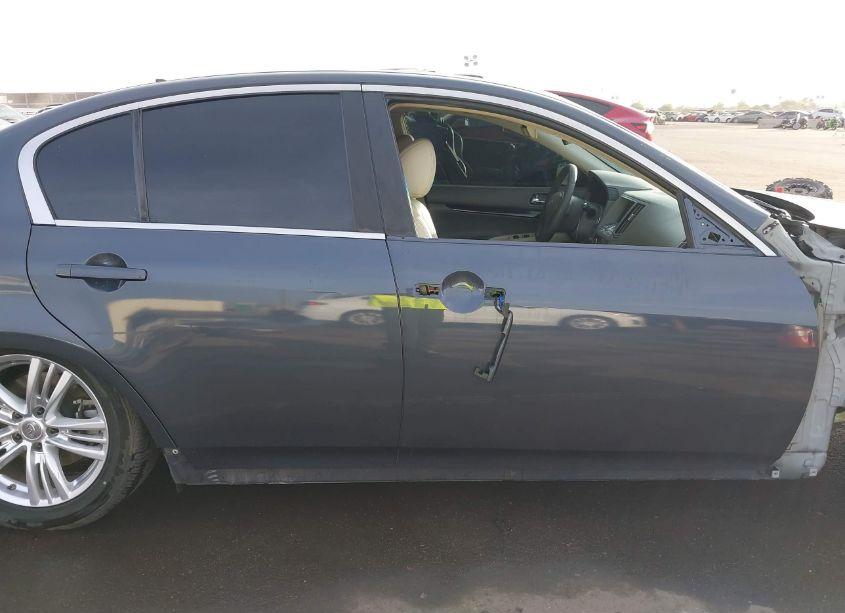 Photo 14 of 2011 Infiniti G37 JOURNEY (VIN JN1CV6APXBM302987)